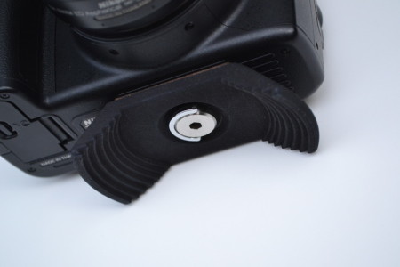 stow-away-lens-cap-4
