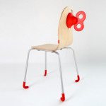 Wind-Up Chair That Charges Your Smartphone