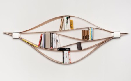 chuck-bookshelf-warp-01
