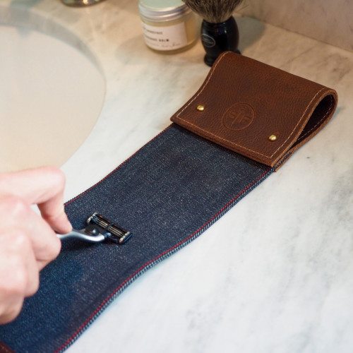 Fabric Razor Saver - IPPINKA