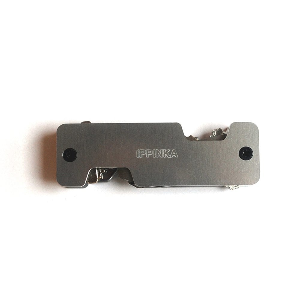 送料無料の商品 Swivel Key Holder - IPPINKA 小物