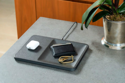 Wireless Charging Accessory Tray in Ash