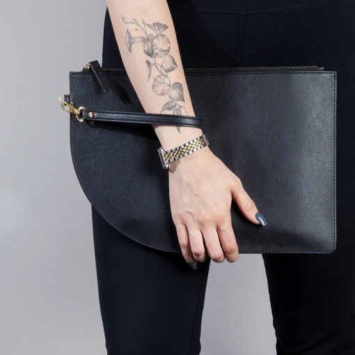 Curve Clutch, Black