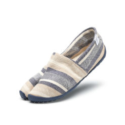 Espadrille-Style Tabi Shoes
